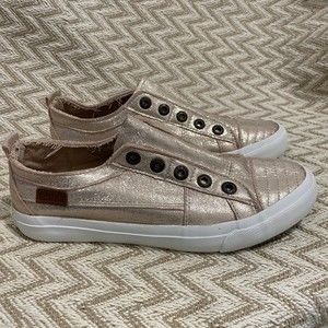 Blowfish Malibu Play Slip On Sneakers Rose Gold